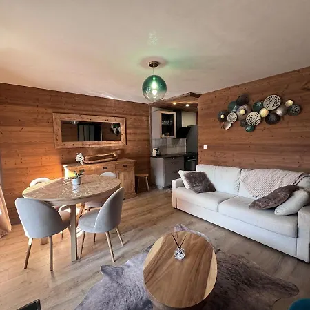 4 Flocons Or, 42 M2, Terrasse Sud Avec Vue Sur Les Glacier Appartement *